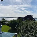公寓 An Overlooking The Harbor Fjord *